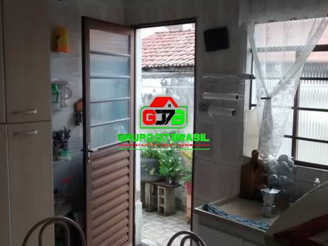 Casa para Venda em São José dos Campos - 5