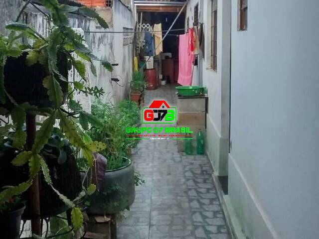 Casa para Venda em São José dos Campos - 2