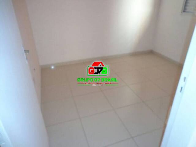 Casa para Venda em São José dos Campos - 4
