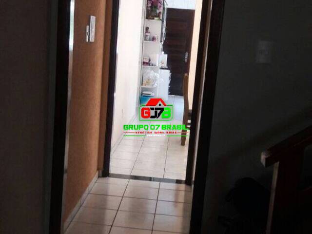Sobrado para Venda em São José dos Campos - 2