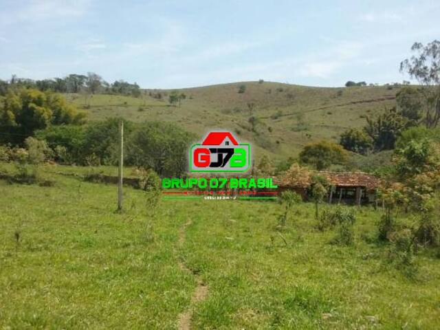 Sítio para Venda em Jambeiro - 5