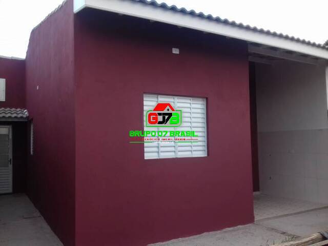 Casa para Venda em São José dos Campos - 4