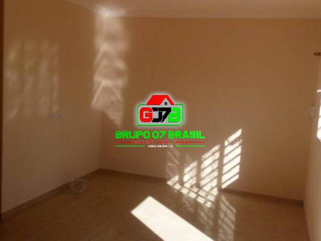 Casa para Venda em São José dos Campos - 5