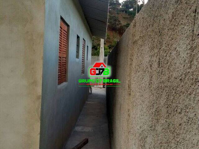Casa para Venda em Monteiro Lobato - 5