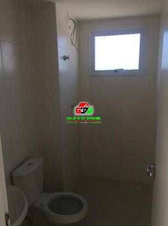 Apartamento à venda com 2 quartos, 76m² - Foto 4