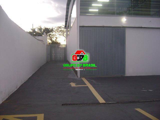 Depósito-Galpão-Armazém à venda, 549m² - Foto 11