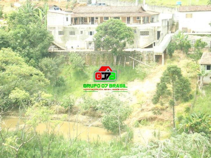 Chácara à venda com 5 quartos, 1350m² - Foto 1