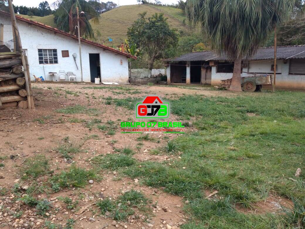 Sítio à venda com 7 quartos, 30000m² - Foto 2