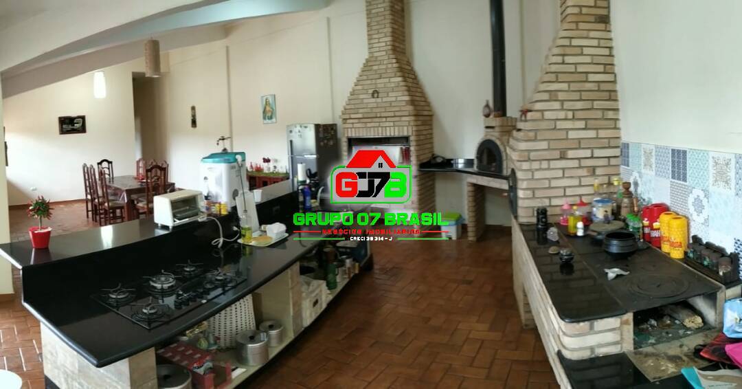 Chácara à venda com 3 quartos, 240m² - Foto 4