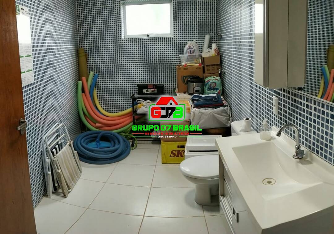Chácara à venda com 3 quartos, 240m² - Foto 10