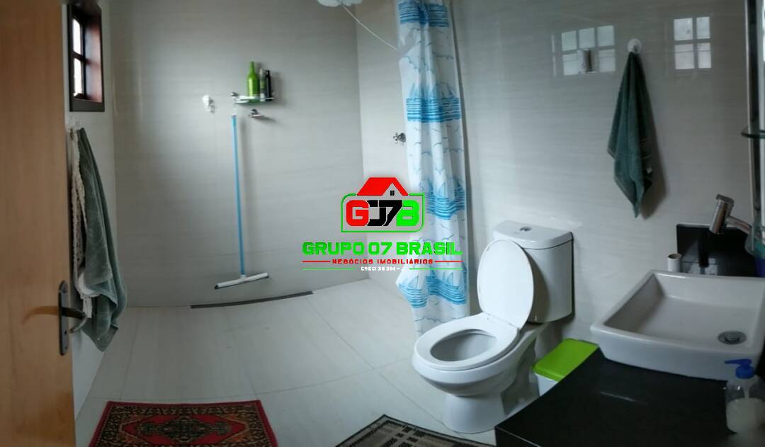 Chácara à venda com 3 quartos, 240m² - Foto 9