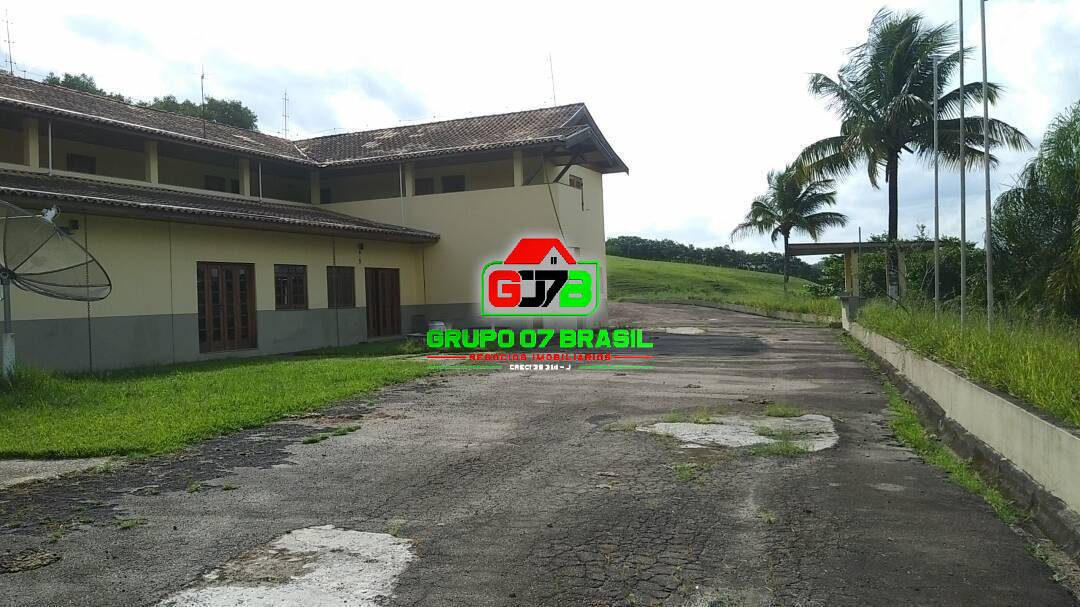 Sítio à venda com 10 quartos, 2200m² - Foto 4