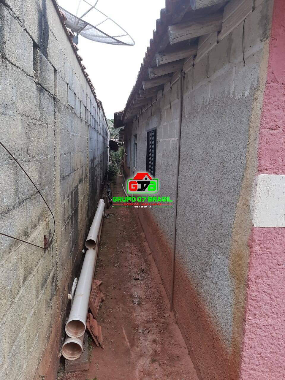 Casa à venda com 3 quartos, 100m² - Foto 3