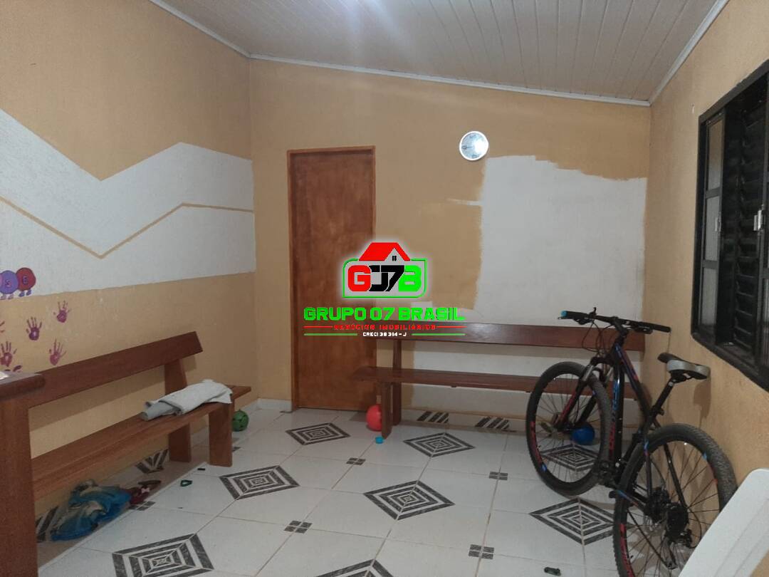 Casa à venda com 3 quartos, 100m² - Foto 5
