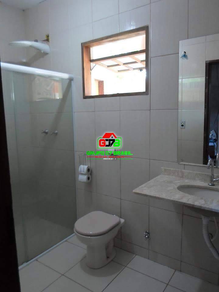Casa à venda com 3 quartos, 210m² - Foto 5