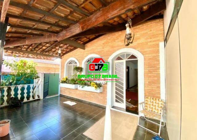 Casa, 3 quartos, 190 m² - Foto 1