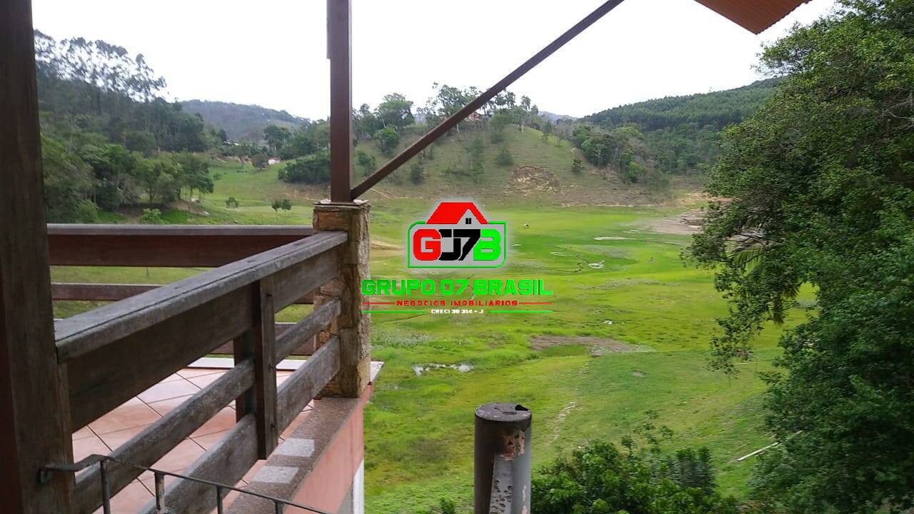 Terreno à venda com 2 quartos, 200m² - Foto 6