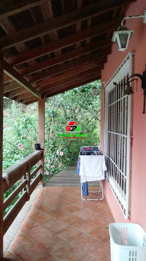 Terreno à venda com 2 quartos, 200m² - Foto 4