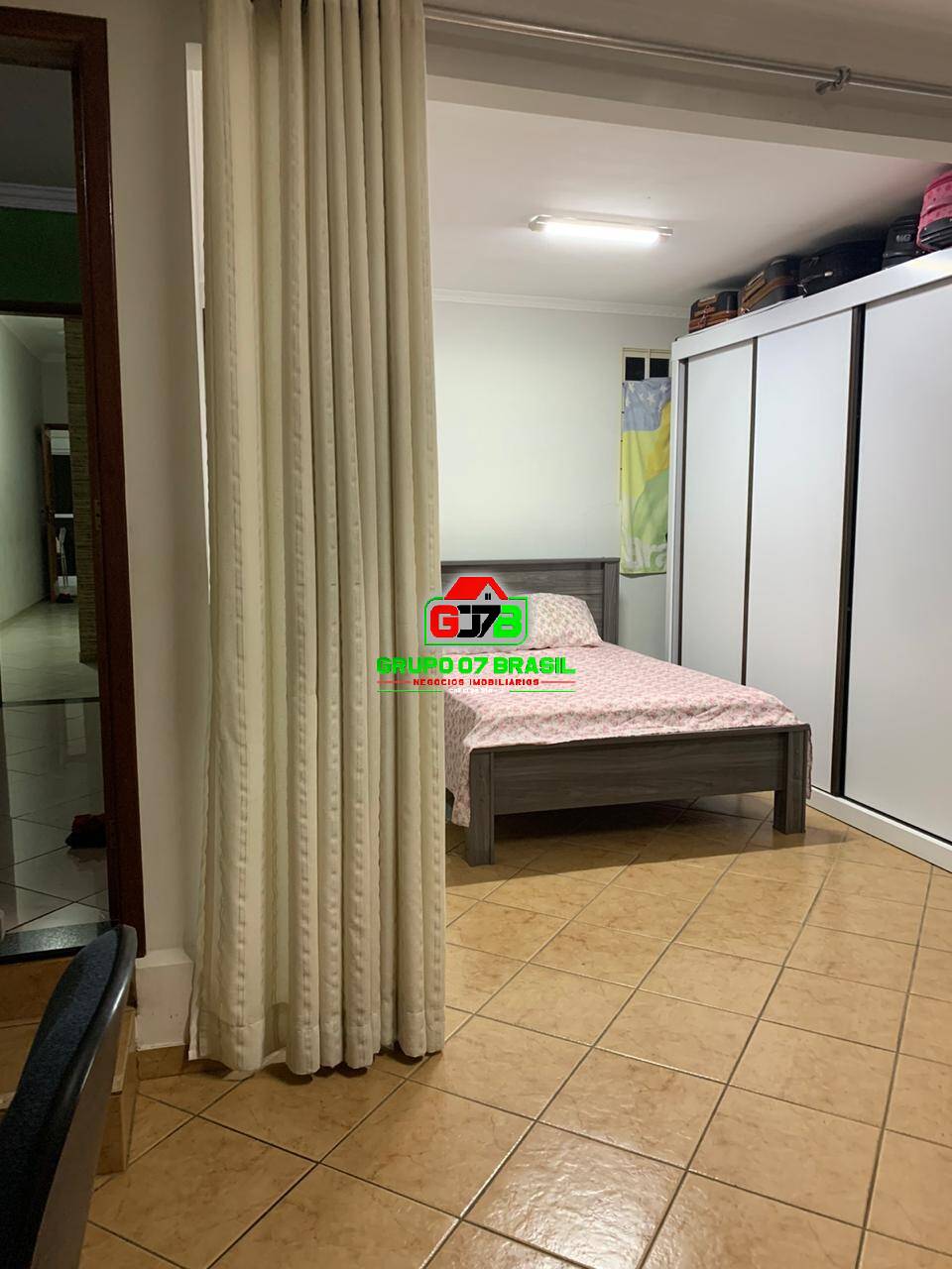 Sobrado, 3 quartos, 208 m² - Foto 2