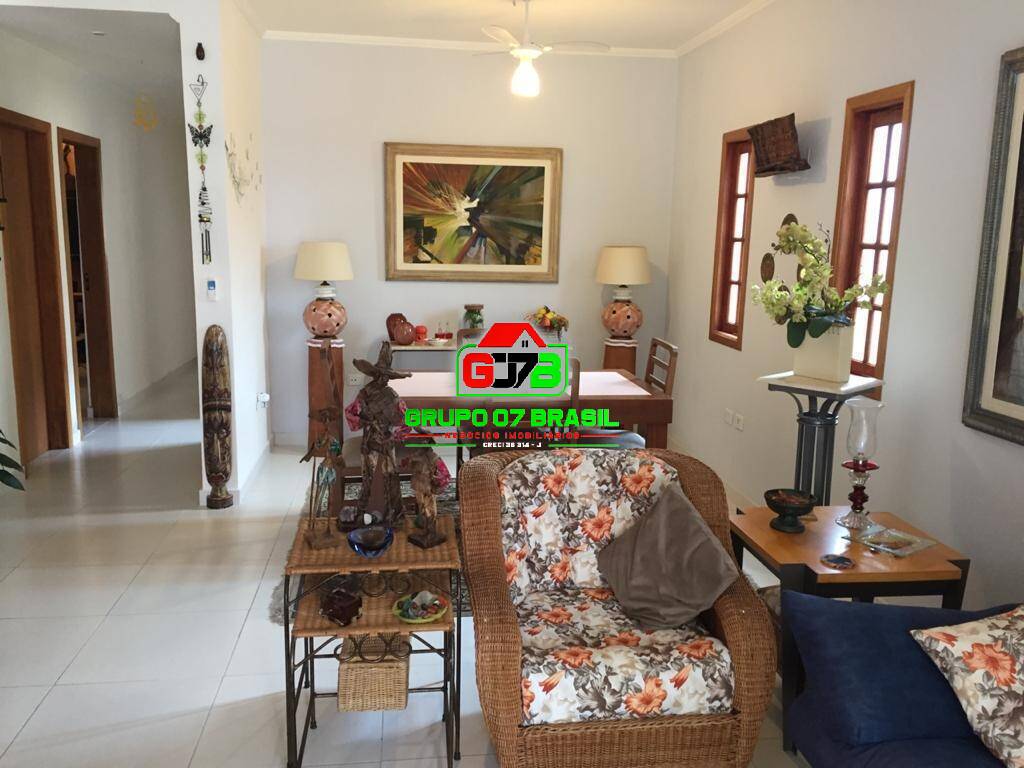 Casa, 3 quartos, 140 m² - Foto 1