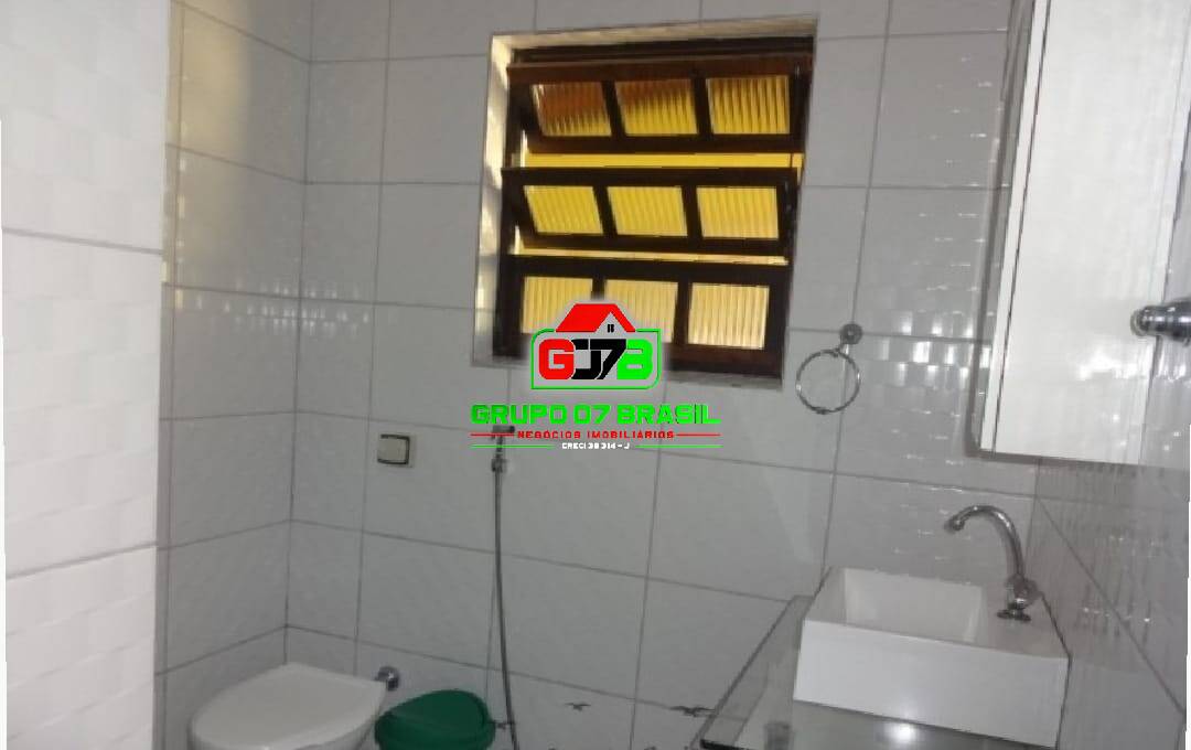 Casa à venda com 2 quartos, 135m² - Foto 9