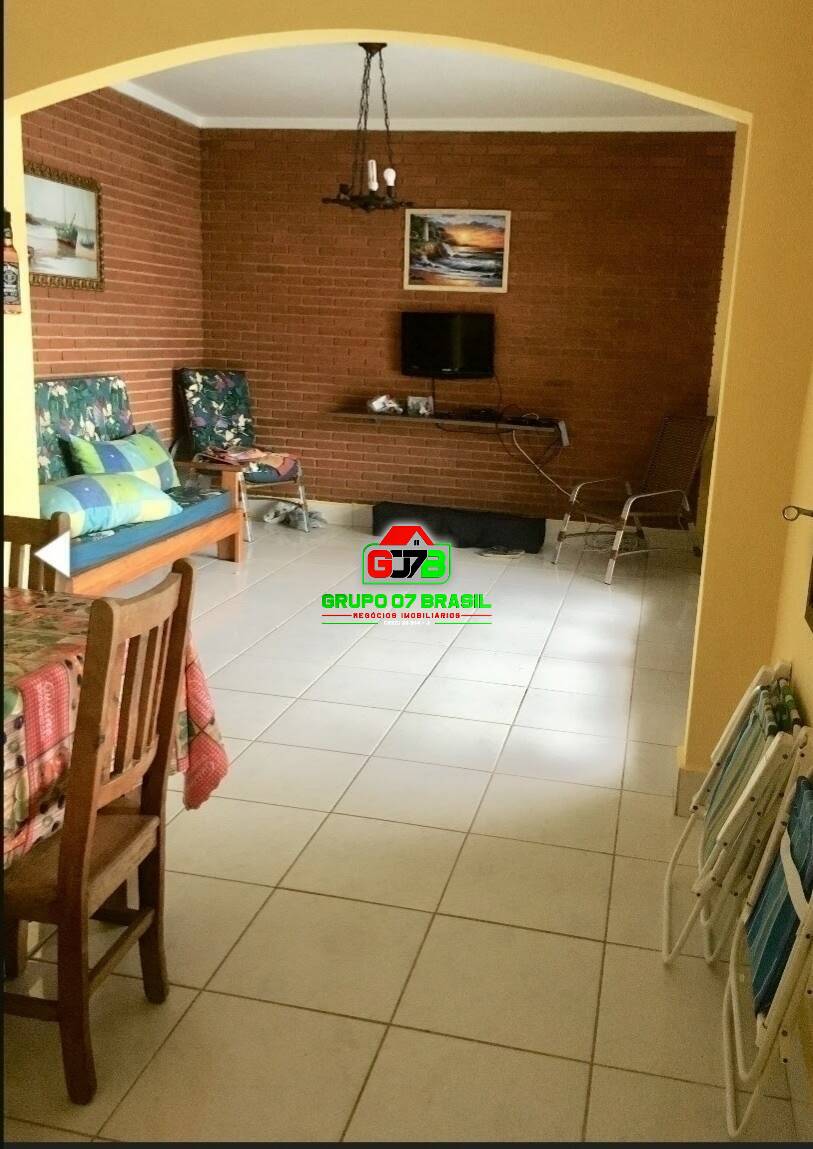 Casa à venda com 2 quartos, 135m² - Foto 3