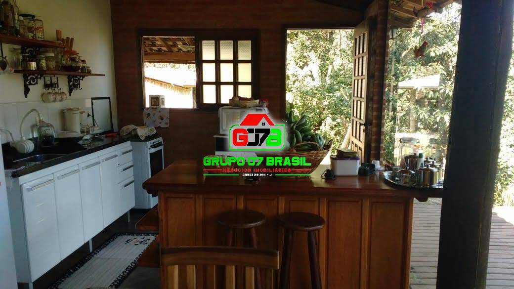 Terreno à venda com 2 quartos, 90m² - Foto 12