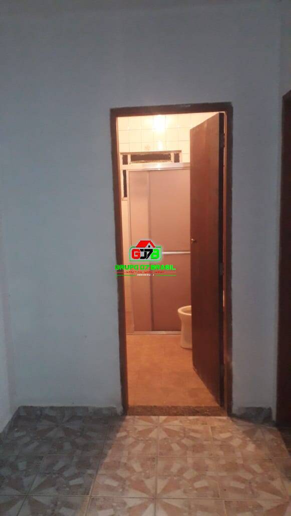 Sítio à venda com 2 quartos, 100m² - Foto 18