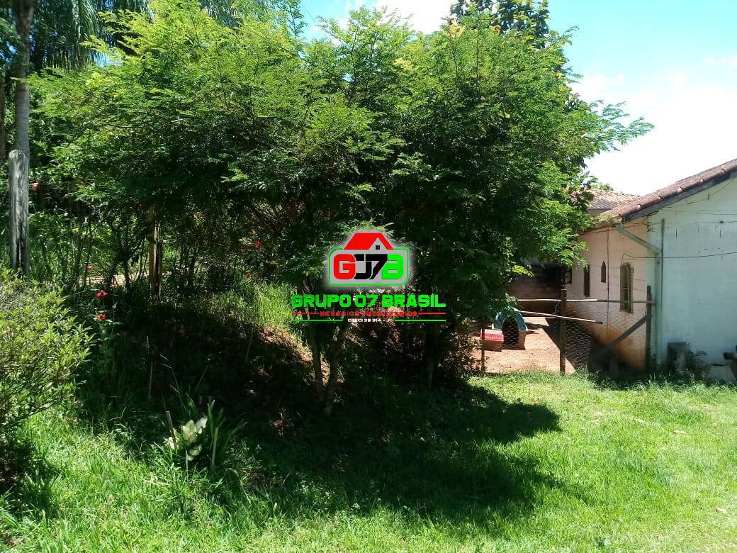 Chácara à venda com 2 quartos, 110m² - Foto 1