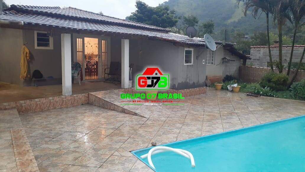 Chácara à venda com 5 quartos, 460m² - Foto 4