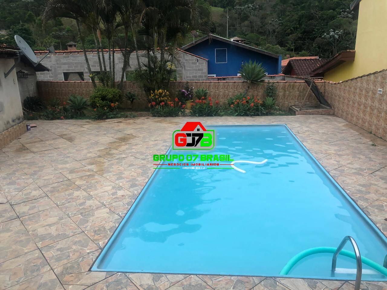 Chácara à venda com 5 quartos, 460m² - Foto 8