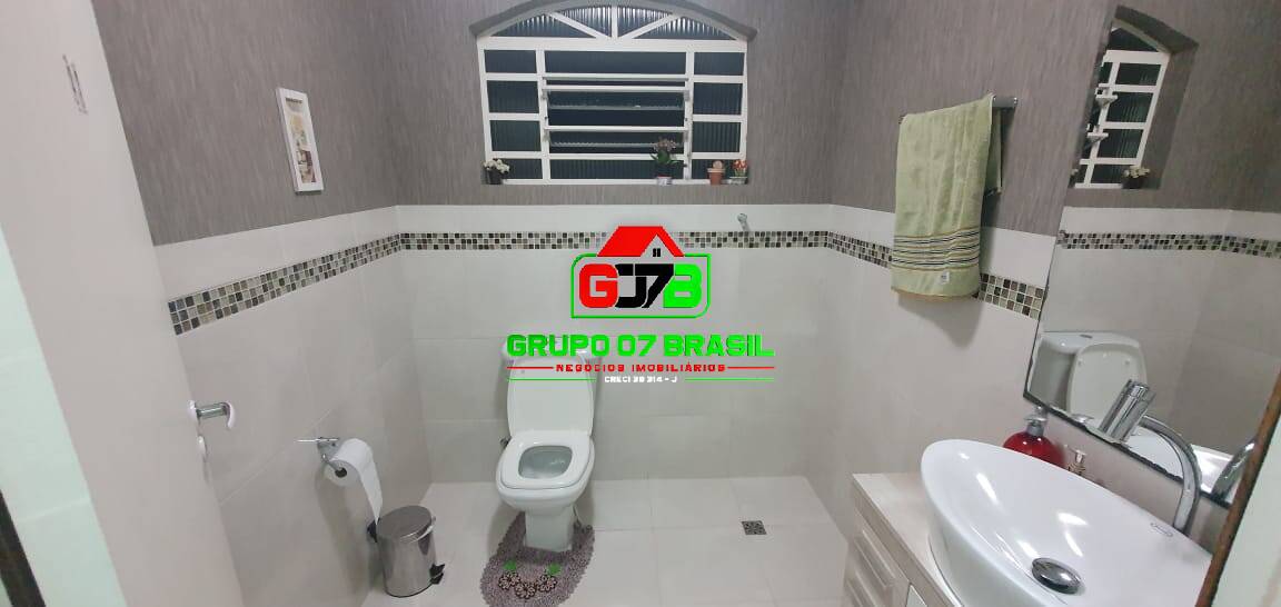 Casa à venda com 3 quartos, 185m² - Foto 10