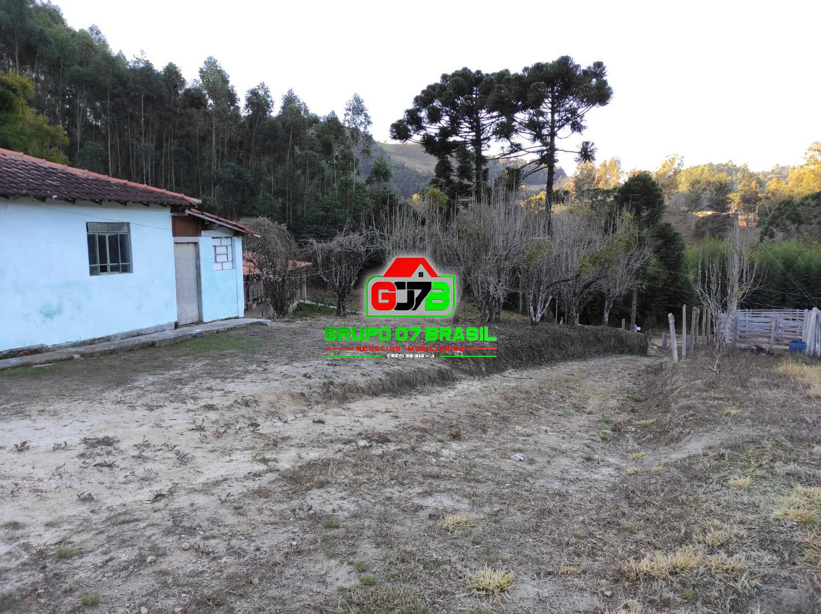 Terreno à venda com 2 quartos, 60m² - Foto 7