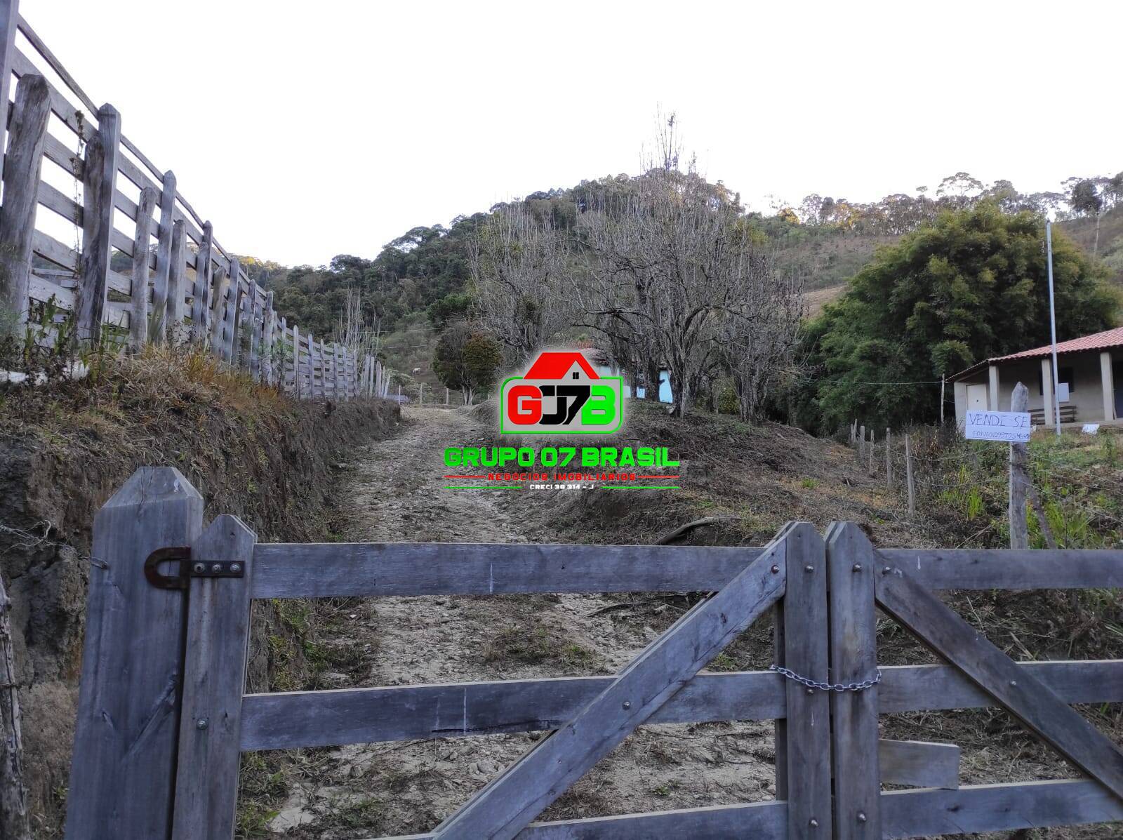 Terreno à venda com 2 quartos, 60m² - Foto 10