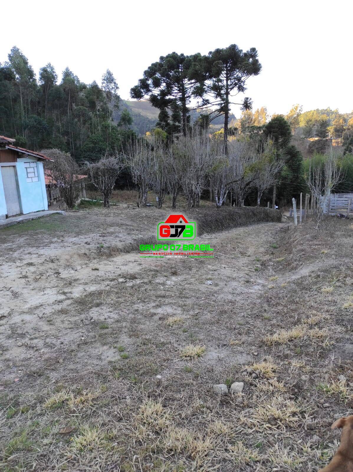 Terreno à venda com 2 quartos, 60m² - Foto 12