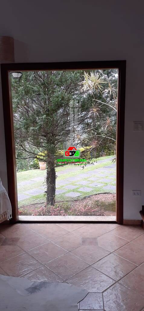 Casa de Condomínio à venda com 3 quartos, 272m² - Foto 13