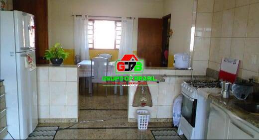 Sobrado, 4 quartos, 277 m² - Foto 2