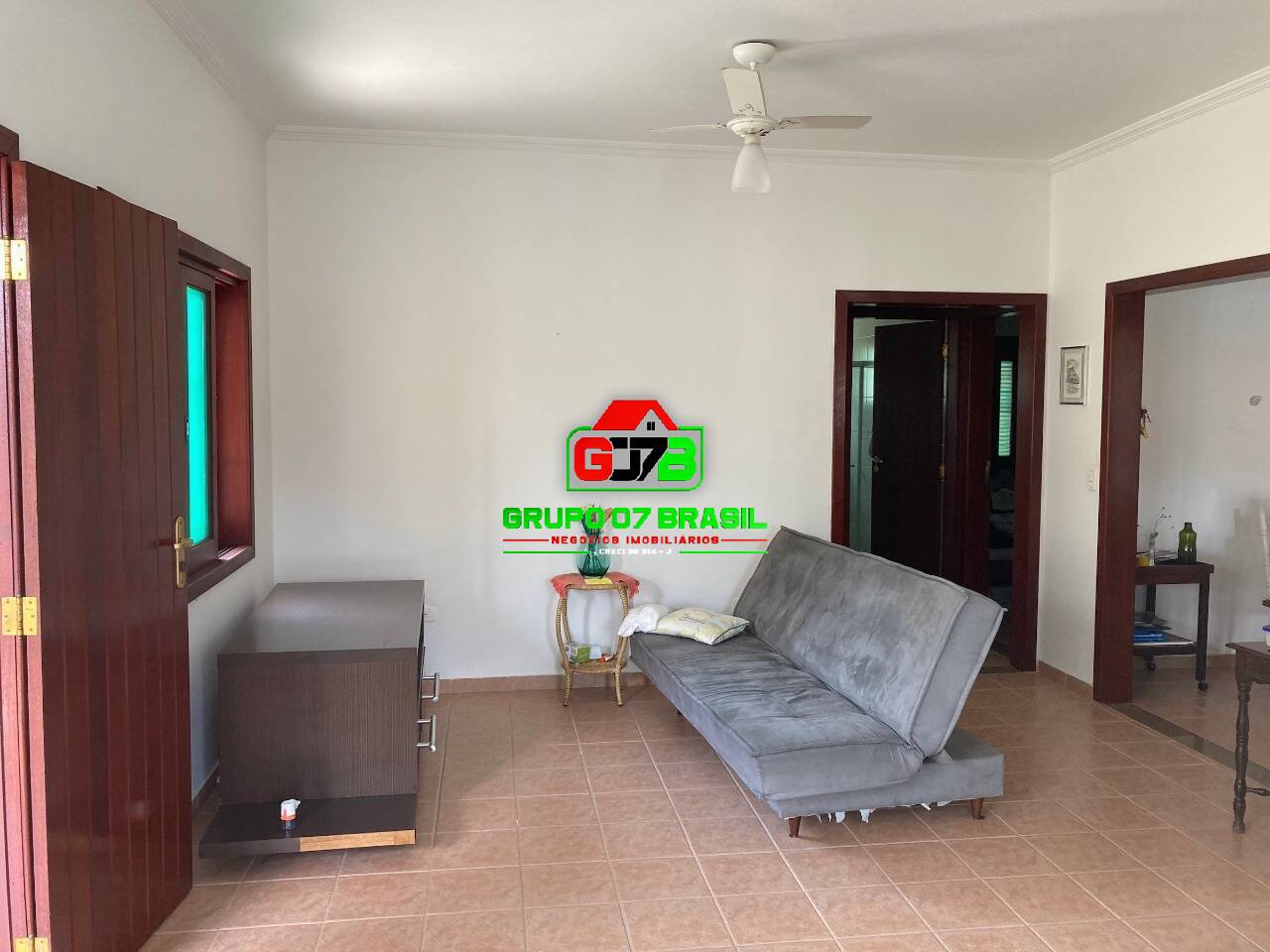 Casa à venda com 2 quartos, 84m² - Foto 4