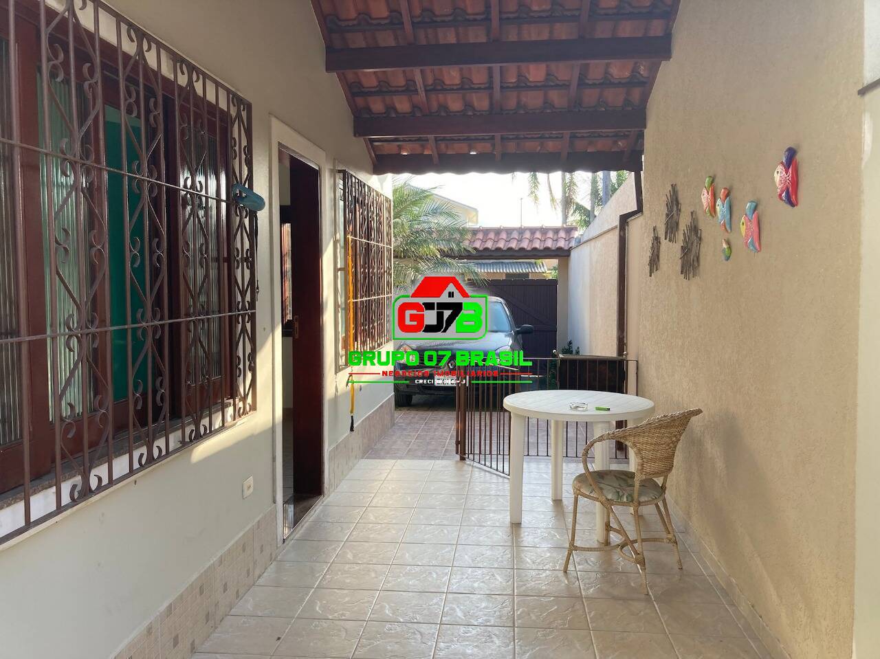 Casa à venda com 2 quartos, 84m² - Foto 1