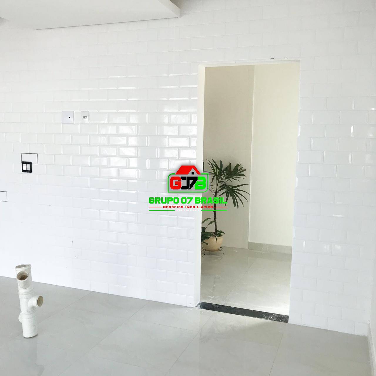 Casa à venda com 3 quartos, 180m² - Foto 3
