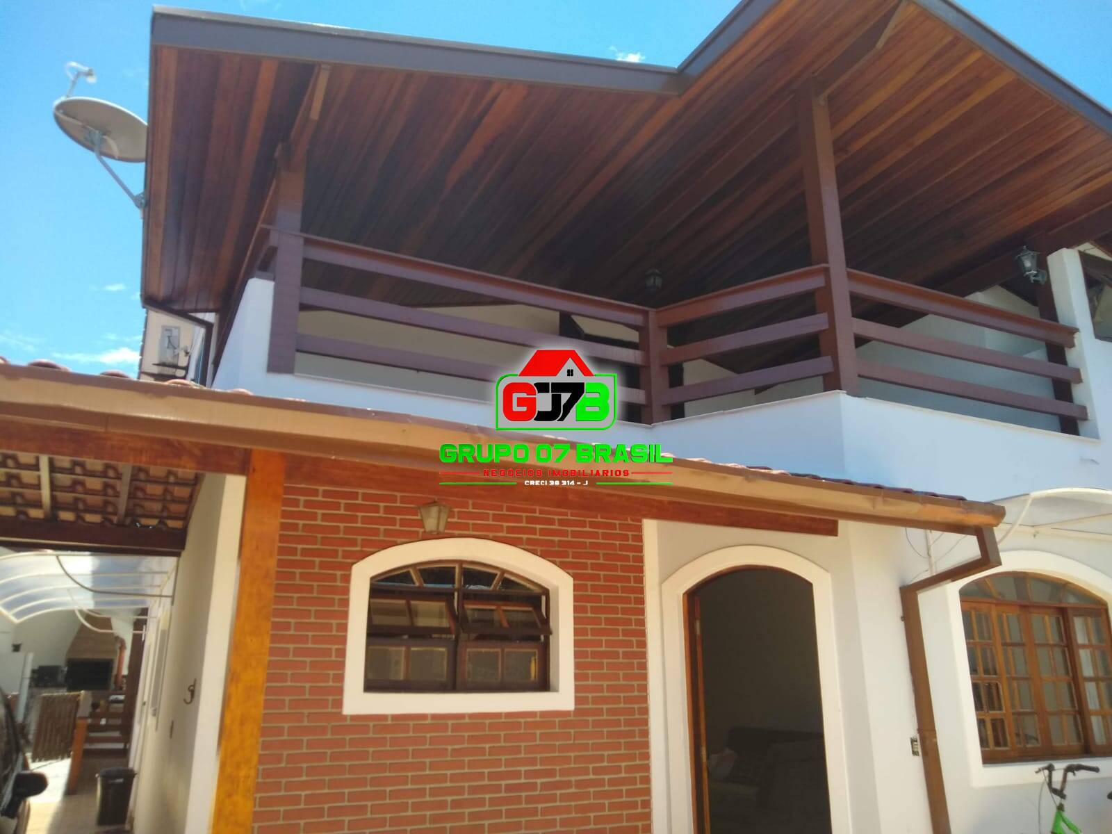 Casa, 5 quartos, 232 m² - Foto 2