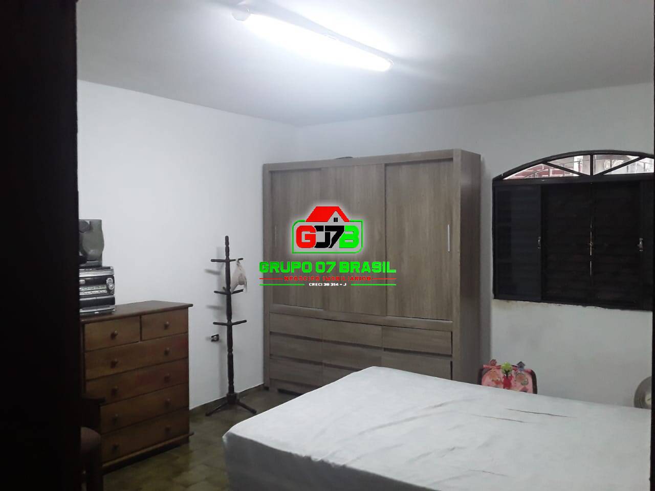 Casa à venda com 4 quartos, 176m² - Foto 7