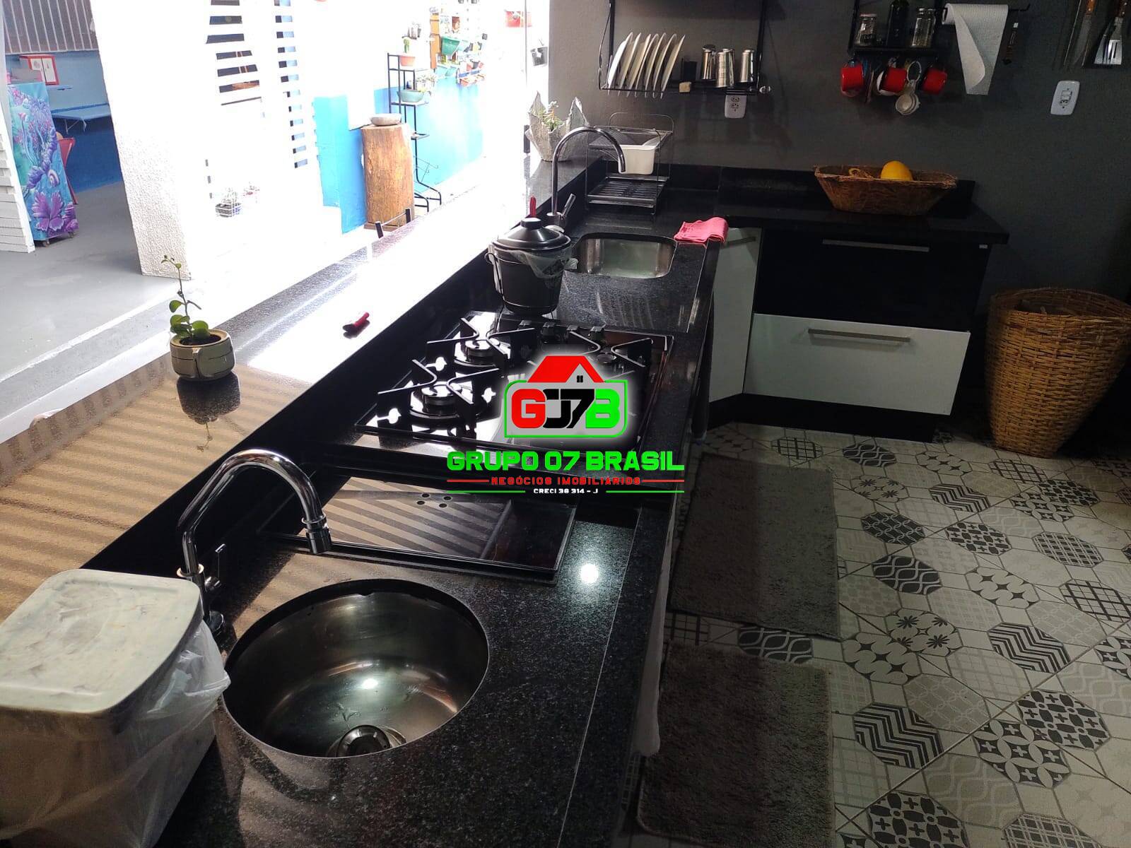 Terreno à venda com 4 quartos, 1000m² - Foto 8