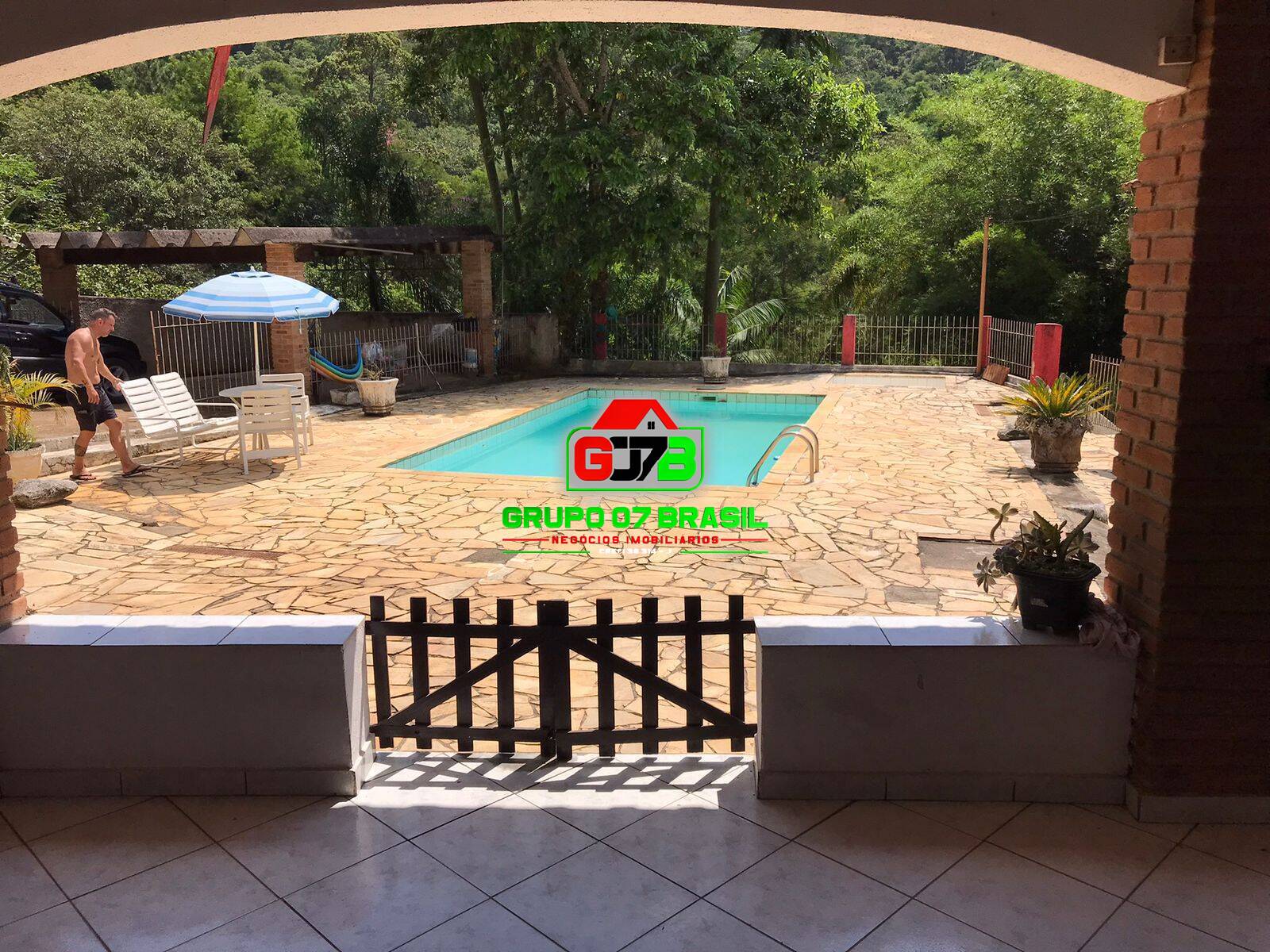 Chácara à venda com 6 quartos, 400m² - Foto 6