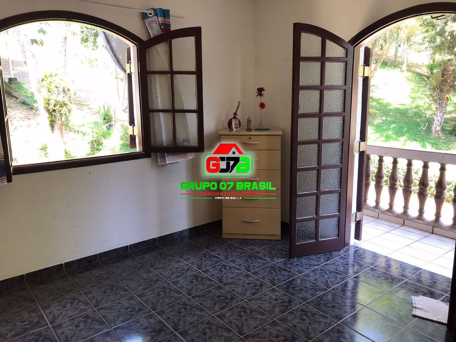 Chácara à venda com 6 quartos, 400m² - Foto 14