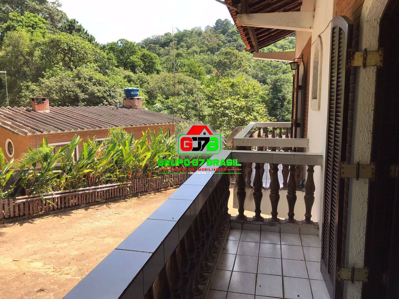 Chácara à venda com 6 quartos, 400m² - Foto 17