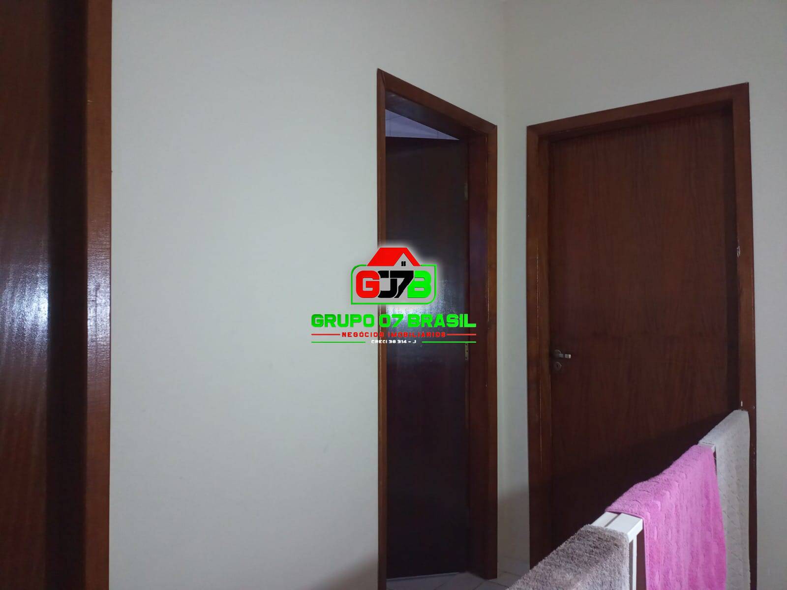 Casa à venda com 3 quartos, 130m² - Foto 8