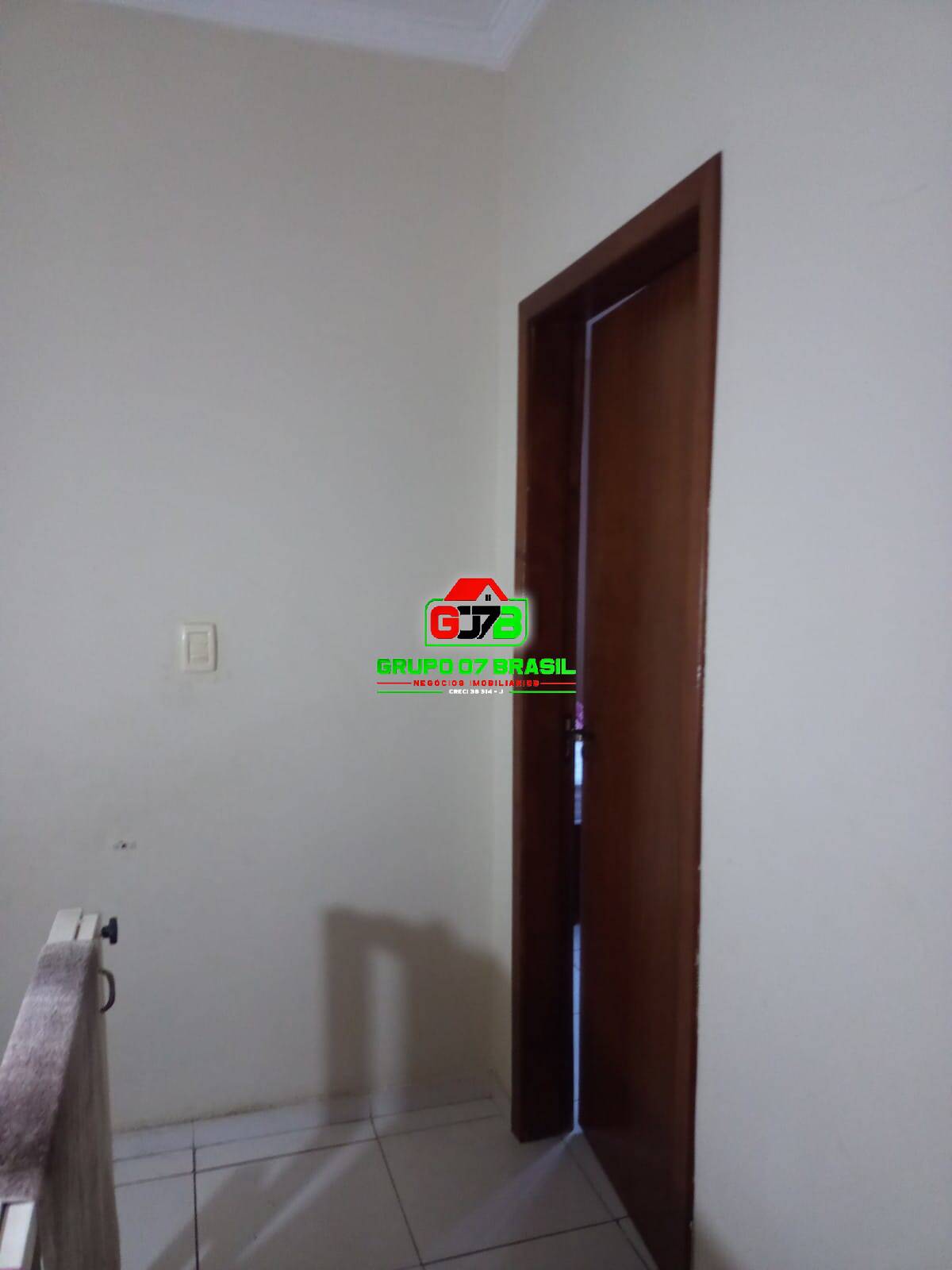 Casa à venda com 3 quartos, 130m² - Foto 11