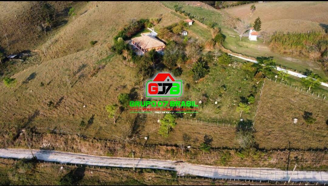 Sítio à venda com 3 quartos, 120m² - Foto 4