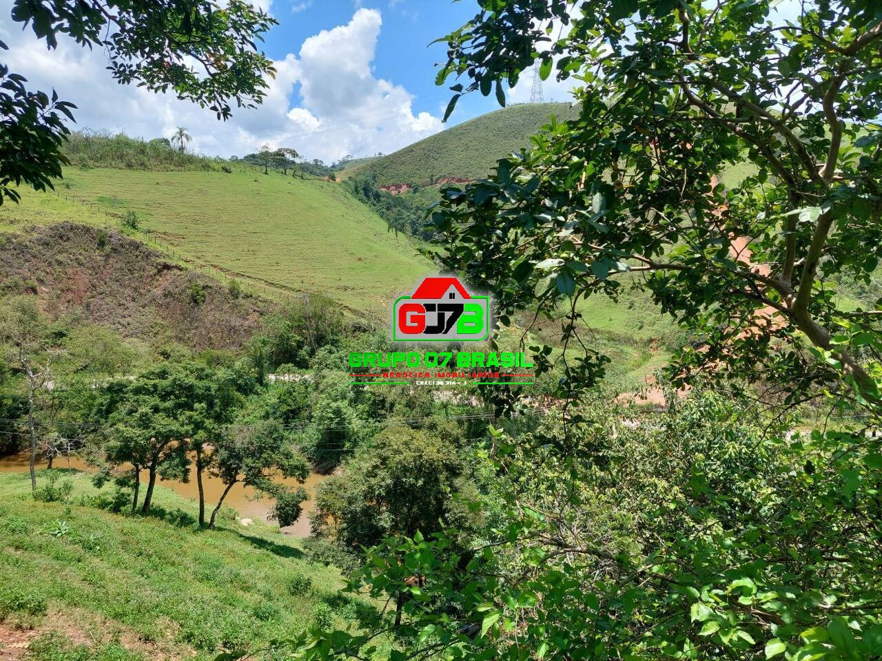 Chácara à venda com 2 quartos, 90m² - Foto 4